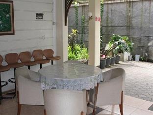 Edelweis Hotel Бандунг Экстерьер фото